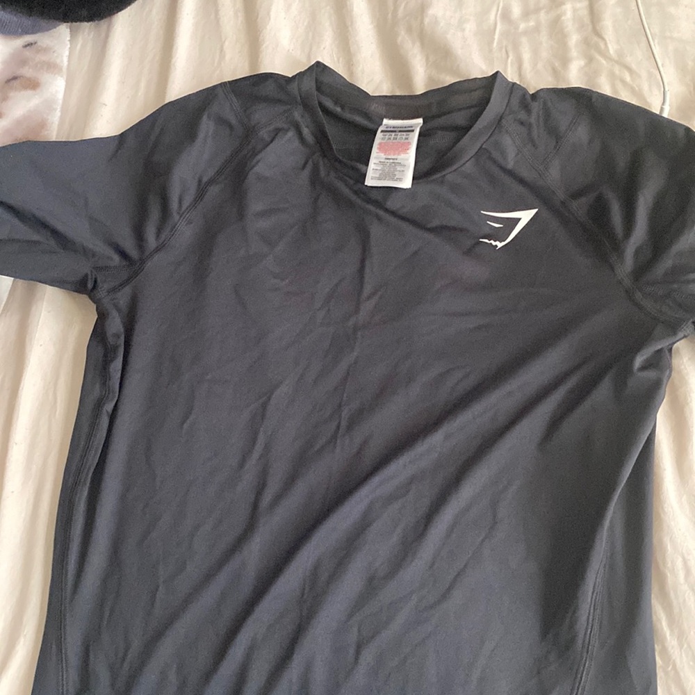COPY - GYMSHARK compression shirt